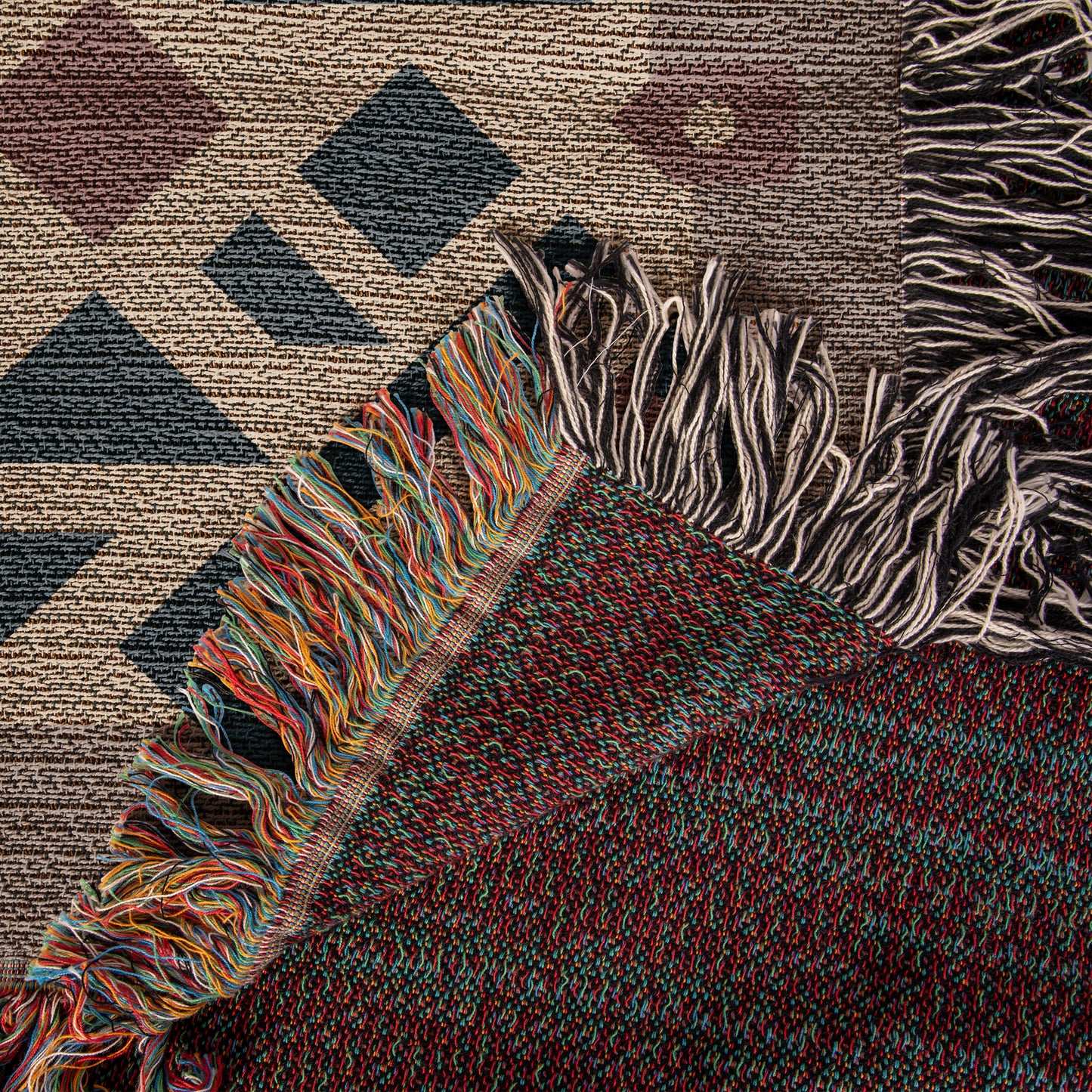 Geometric Patterns Woven Throw Blanket